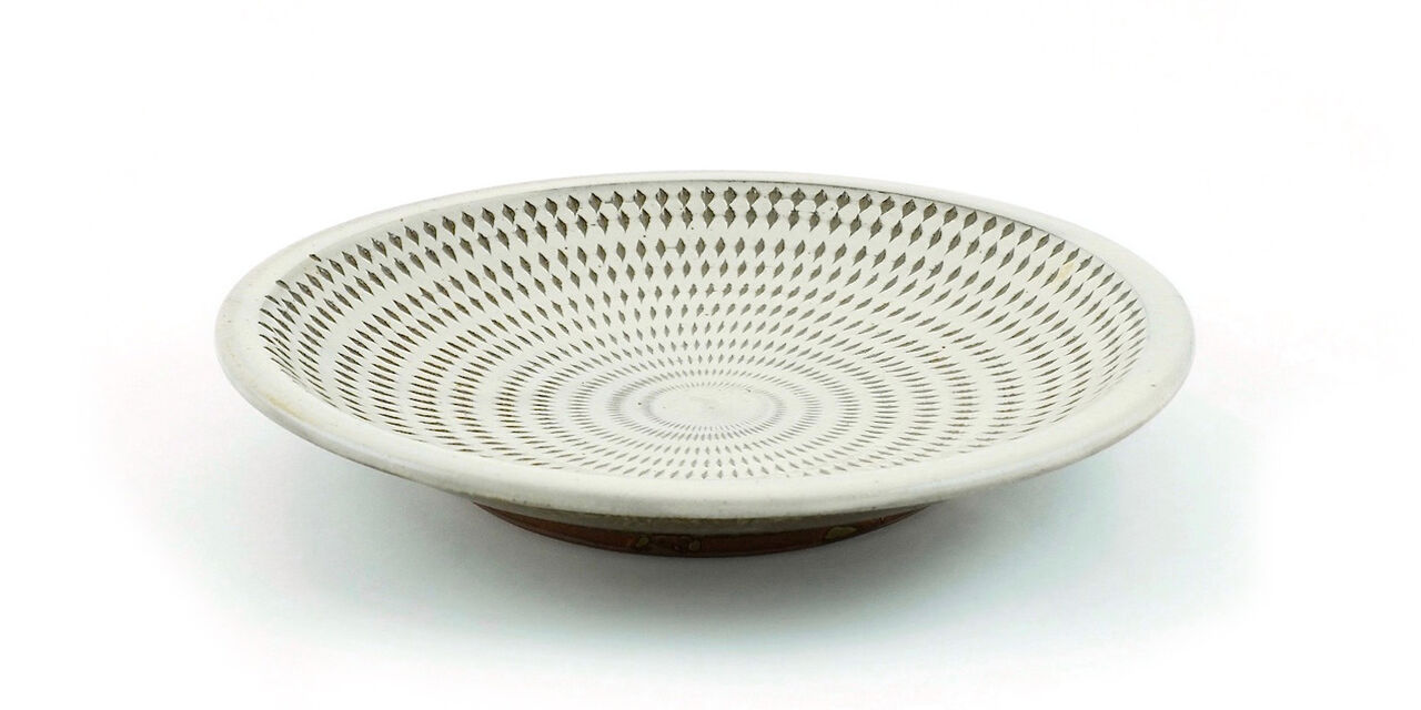 Tetsuzo Ota Pottery Ceramic Plate 7 Inch White,, large image number 1